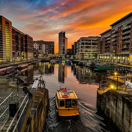 דירה Dock Apt& Free Secure Parking!