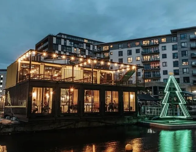 Apartamento Dock Apt& Free Secure Parking! *